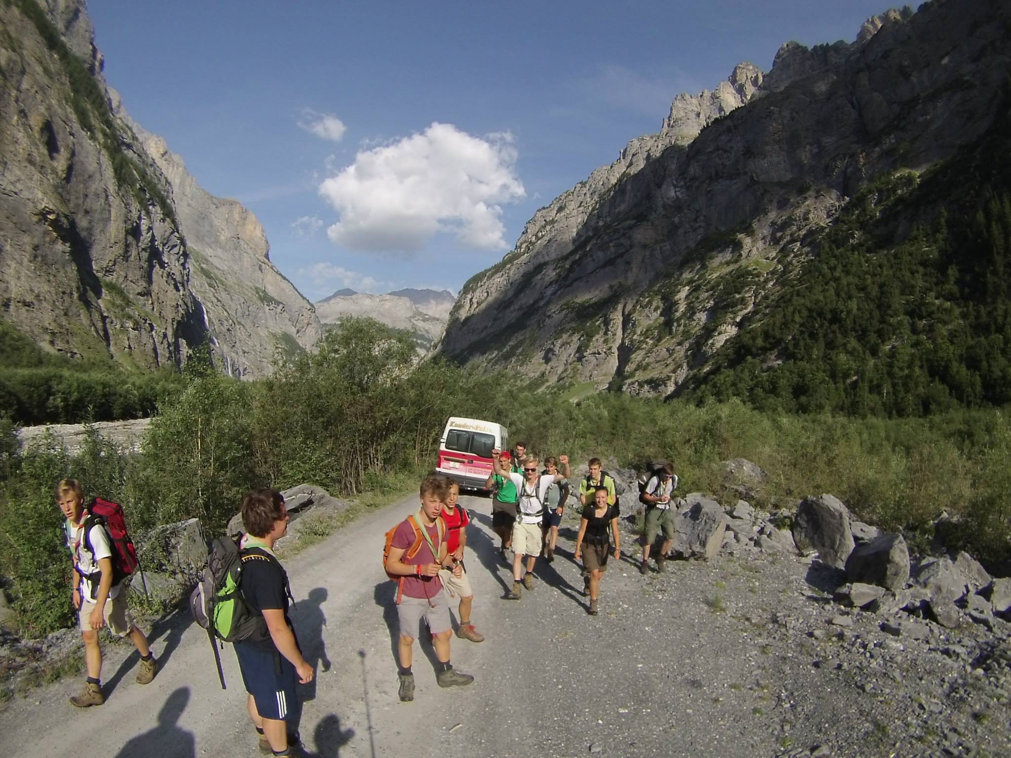 Sint-Martinus den XIIde - Internationaal kamp 2015 Kandersteg + Milaan